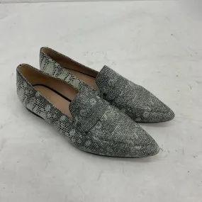 27 Gray Snake Print Leather Women's Loafer Flats - Size 6.5