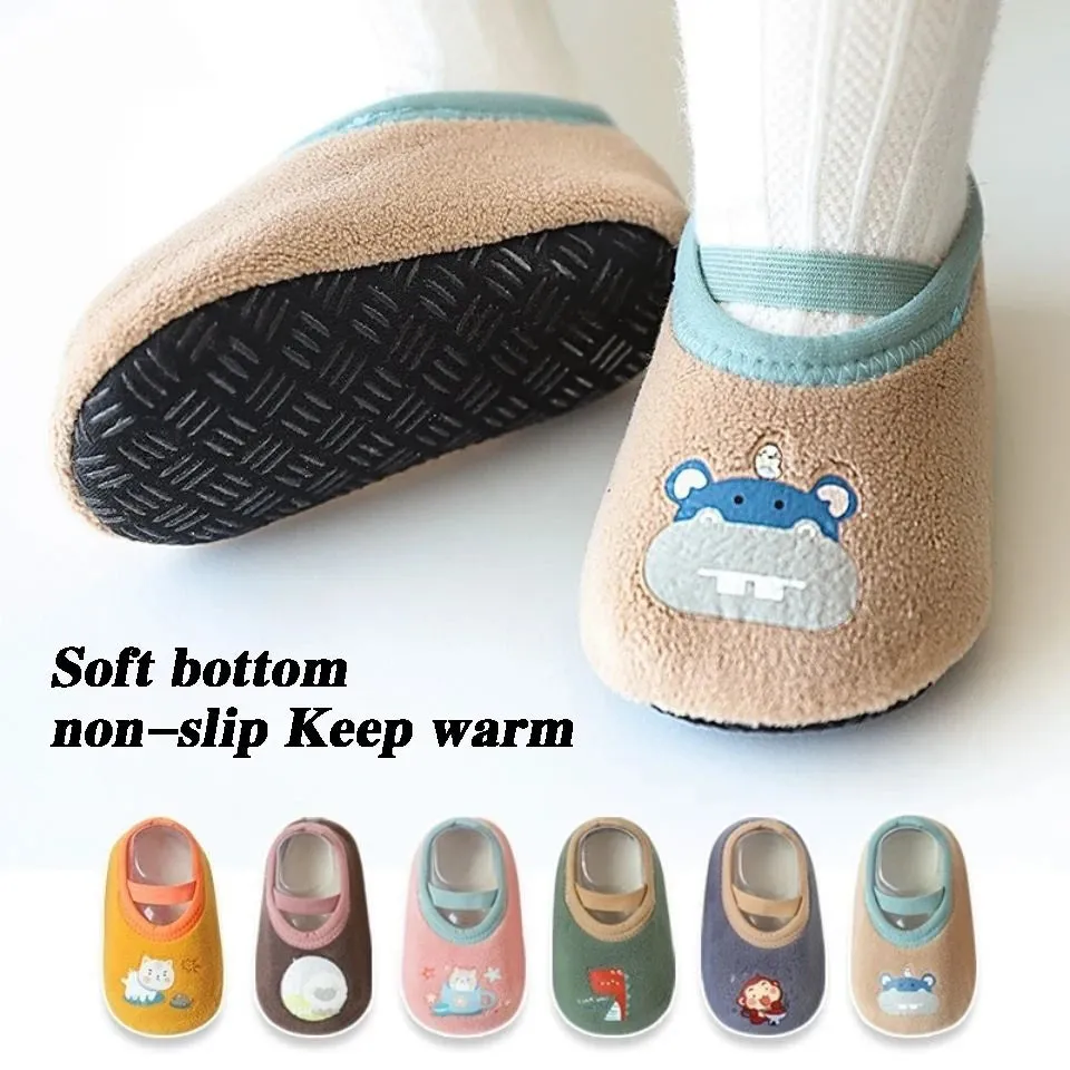 Cartoon Design Floor Shoes with Rubber Sole for Baby