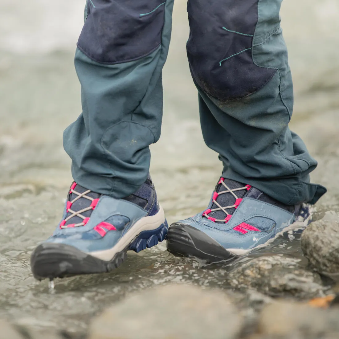 Children's waterproof walking shoes - CROSSROCK MID blue - size jr. 10 - ad. 2