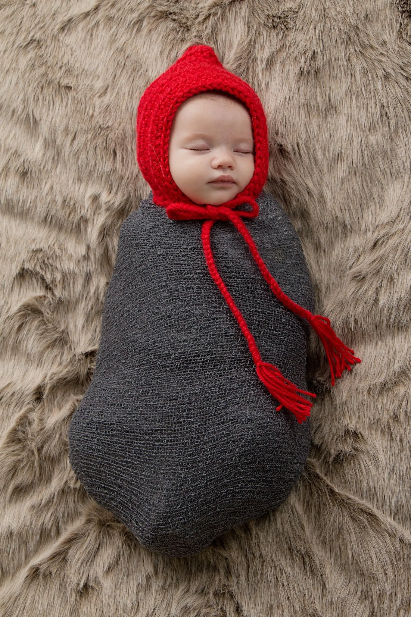 Red pixie elf hat